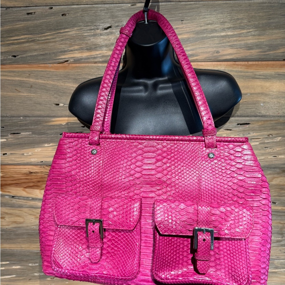 Elegant Pink Python snake skin hand bag